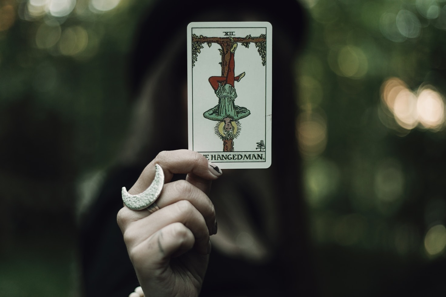 Os segredos por trás das cartas de tarô